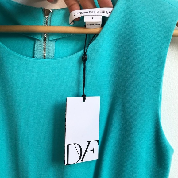 DVF turquoise mini dress. NWT, size 2 - Picture 5 of 8